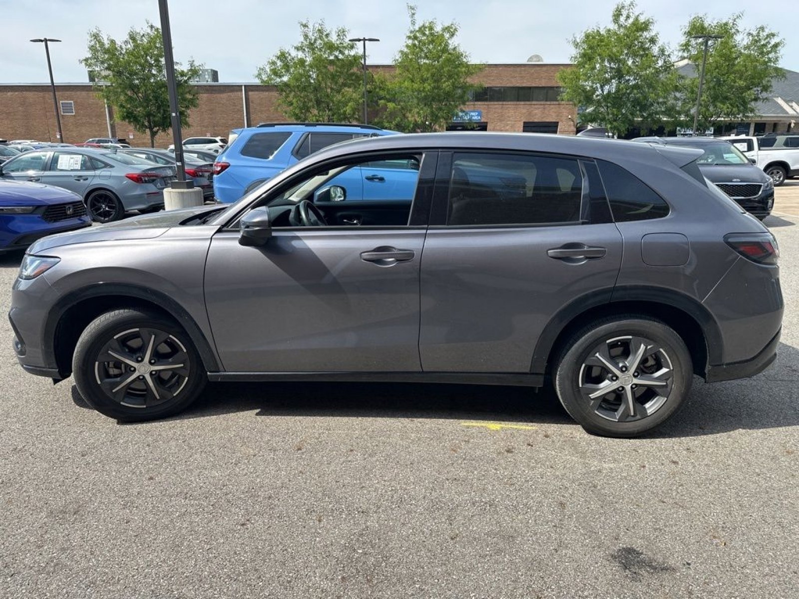 Used 2024 Honda HR-V EX-L image 13