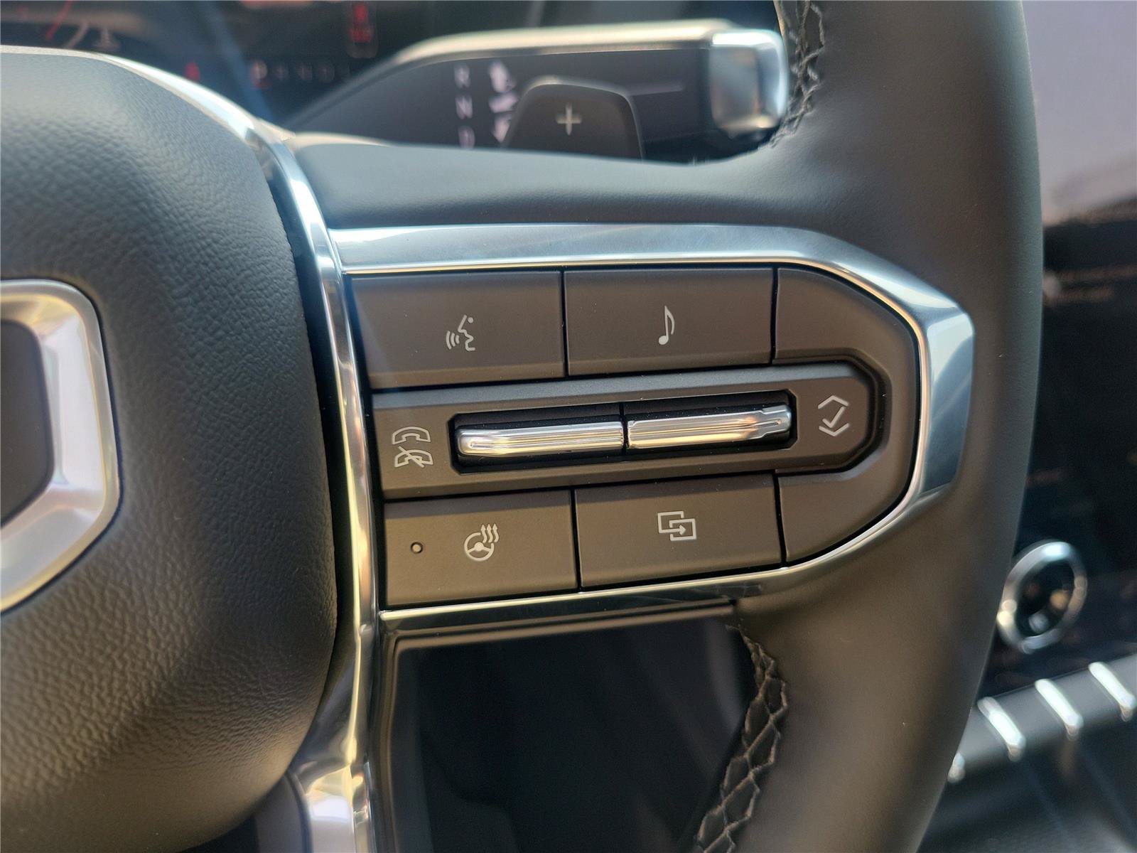 New 2027 GMC Terrain Elevation w/ Elevation Premium Package FWD image 23