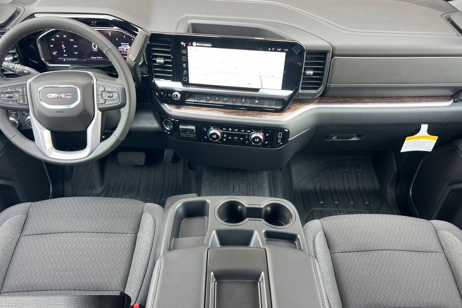 New 2026 GMC Sierra 1500 Elevation w/ Elevation Select Package AWD/4WD image 10