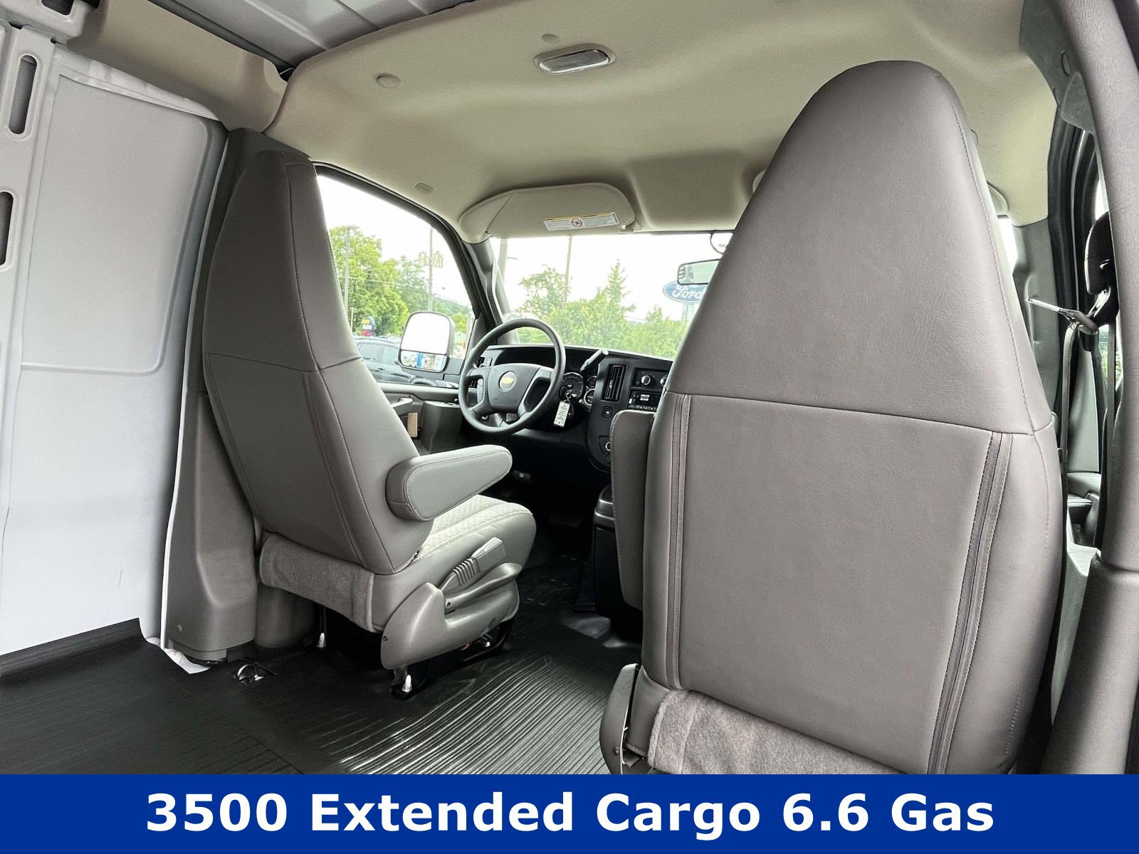 New 2026 Chevrolet Express 3500 Extended w/ Driver Convenience Package RWD image 7