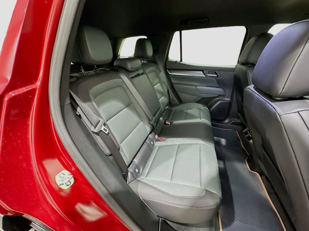 New 2026 GMC Terrain AT4 w/ Convenience Package III AWD/4WD image 28