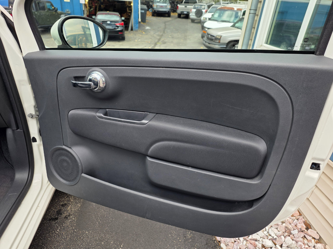 Used 2016 FIAT 500 Pop image 30