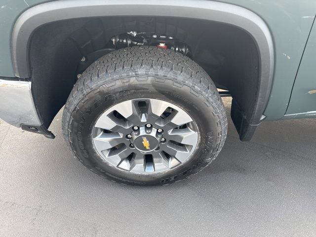 New 2026 Chevrolet Silverado 2500 LT w/ All Star Edition AWD/4WD image 8