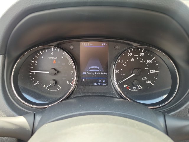 Certified 2021 Nissan Rogue Sport SV w/ Technology Package FWD image 23