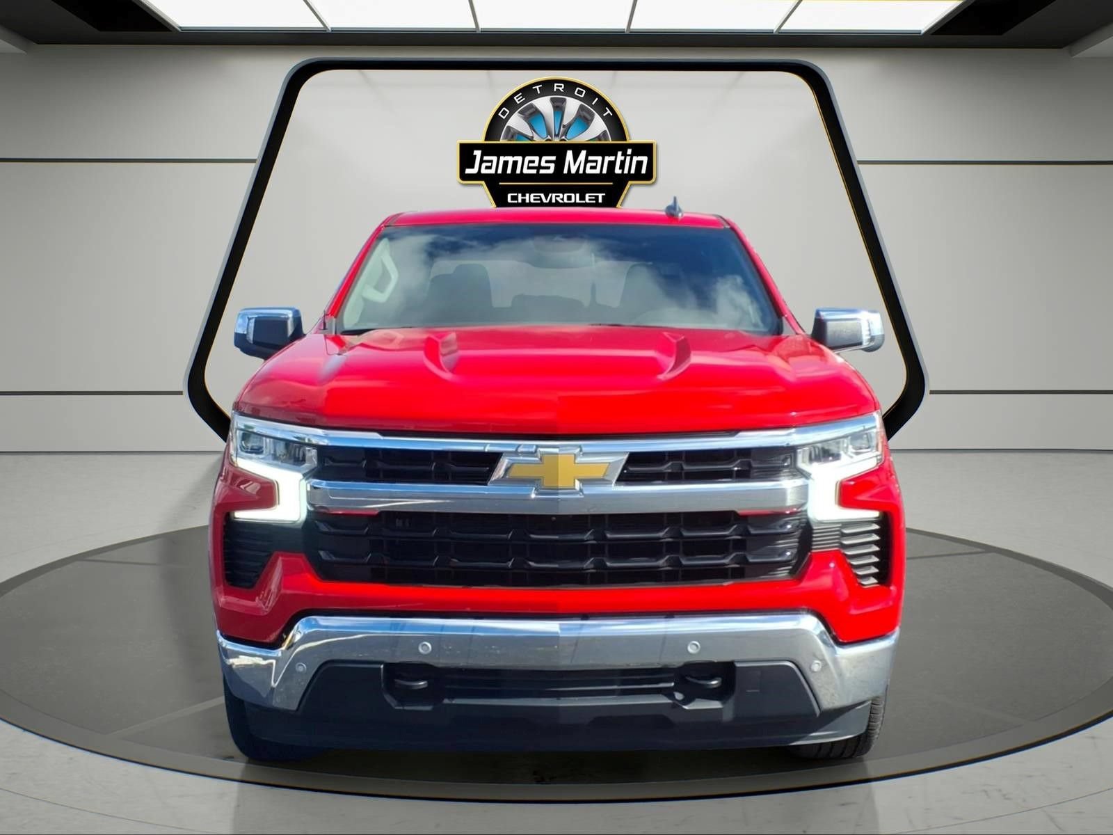 Certified 2024 Chevrolet Silverado 1500 LT w/ Safety Package AWD/4WD image 2
