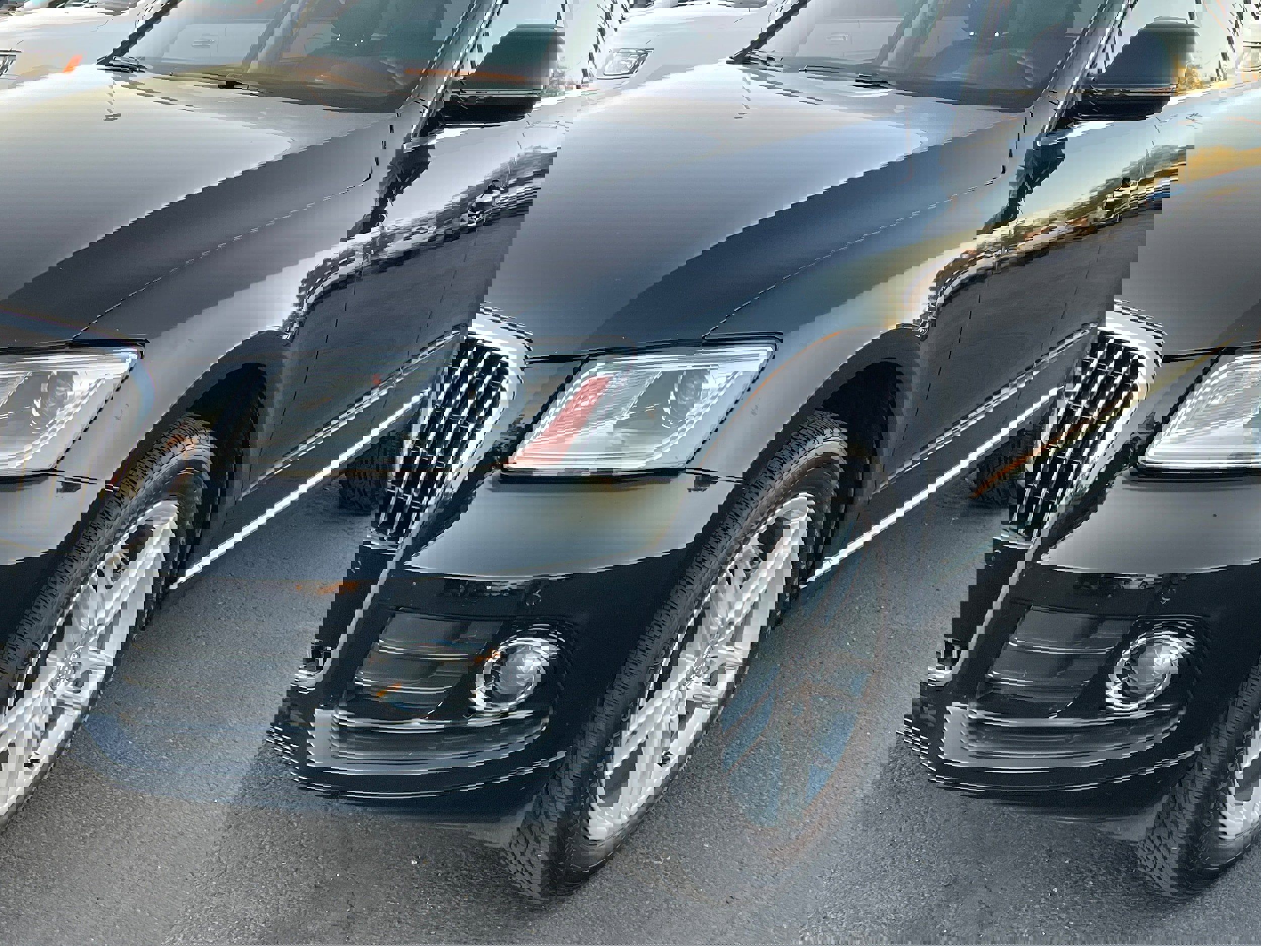 Used 2016 Audi Q5 2.0T Premium Plus w/ Technology Package image 10