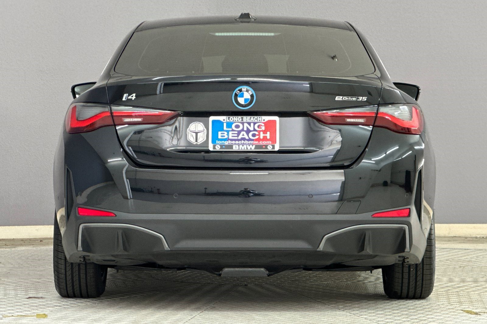 Certified 2024 BMW i4 eDrive35 w/ Premium Package image 9