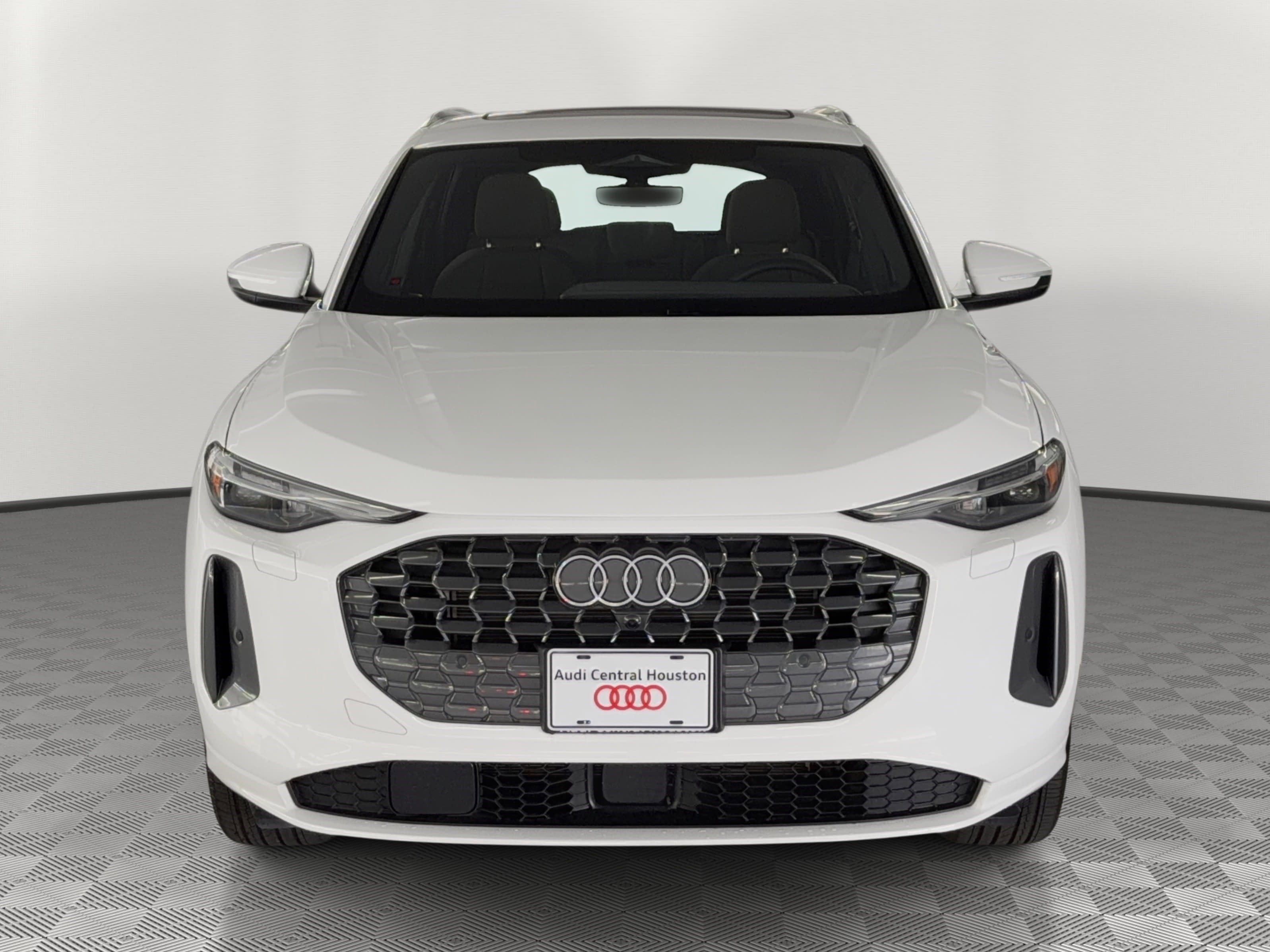 Certified 2025 Audi Q5 Premium Plus w/ Premium Plus image 6