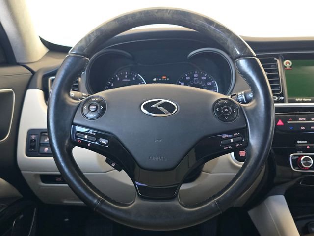 Used 2015 Kia K900 Luxury RWD image 13