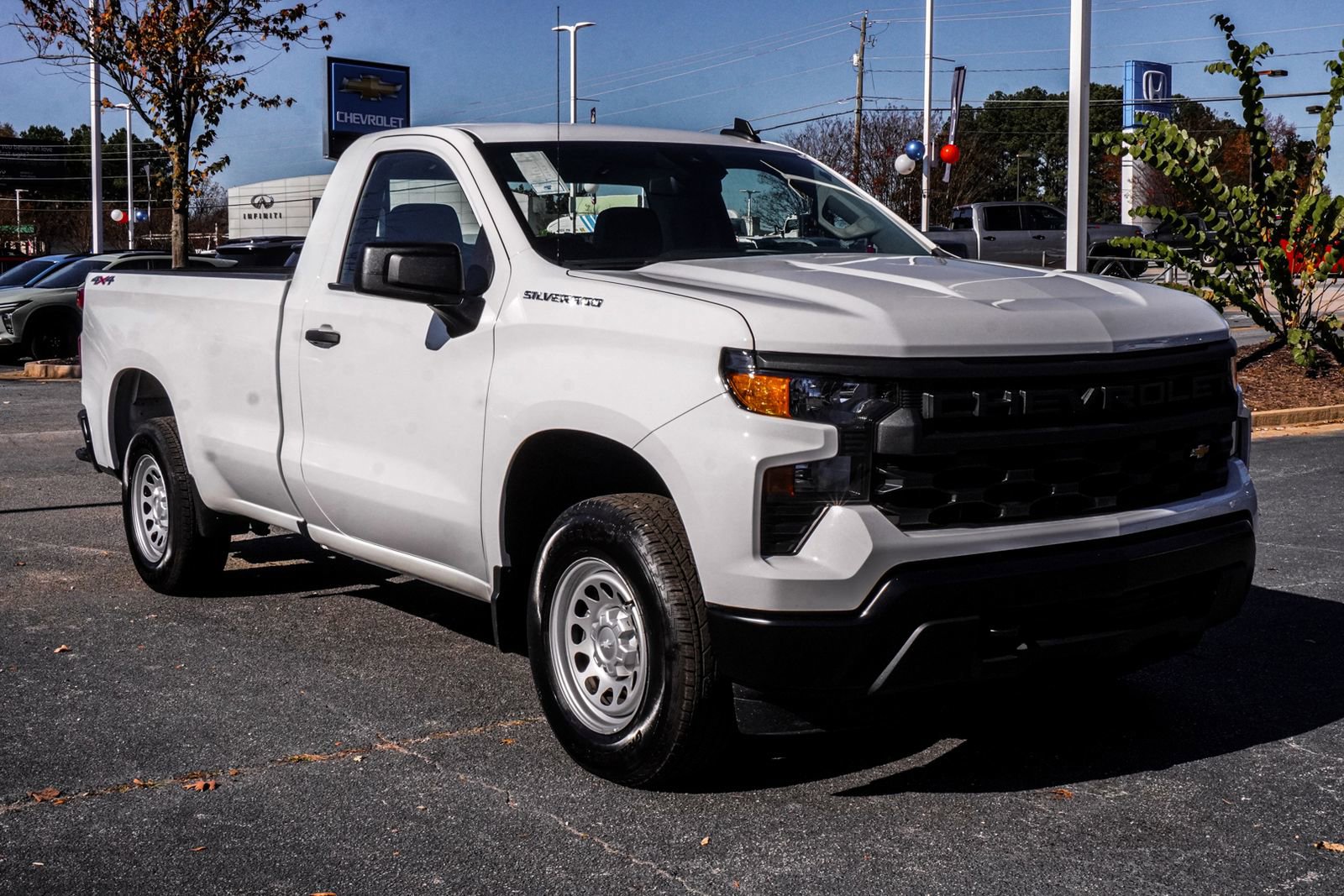 New 2025 Chevrolet Silverado 1500 W/T image 4