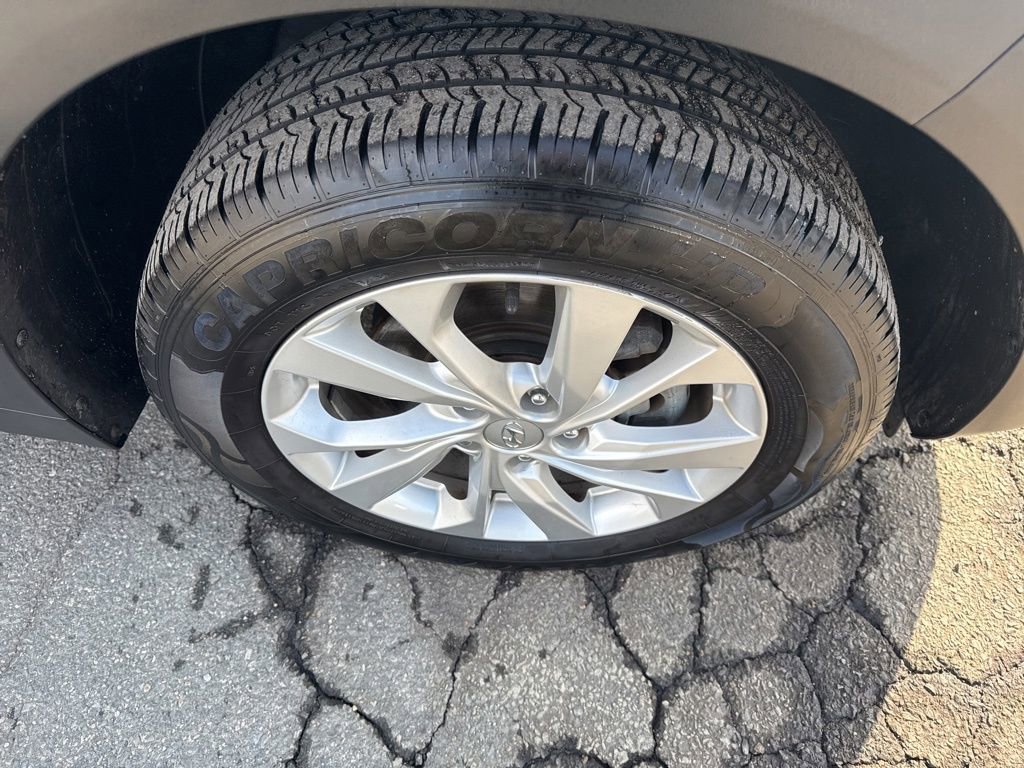 Used 2019 Hyundai Tucson SE image 10