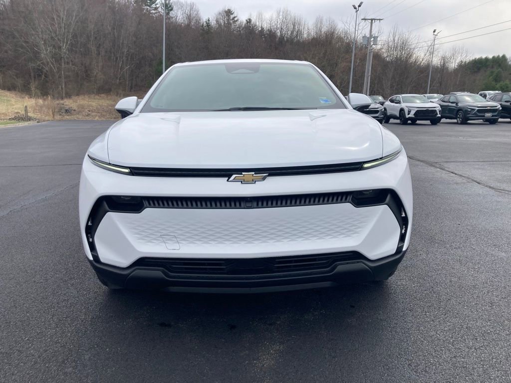 New 2026 Chevrolet Equinox EV LT w/ Comfort Package image 2