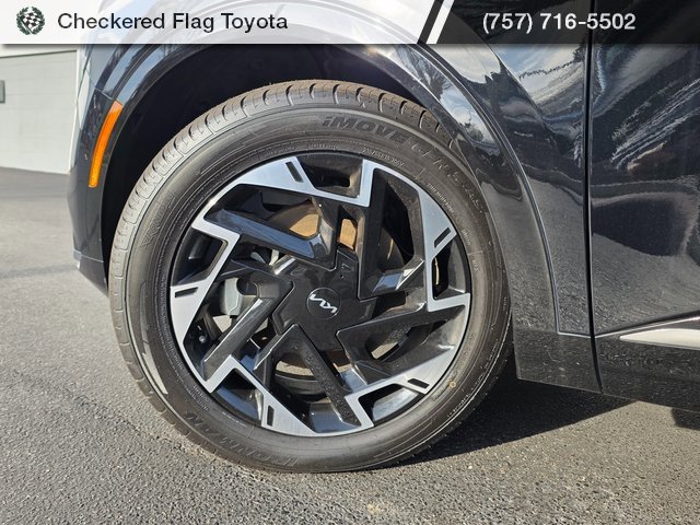 Used 2024 Kia Sportage SX image 13