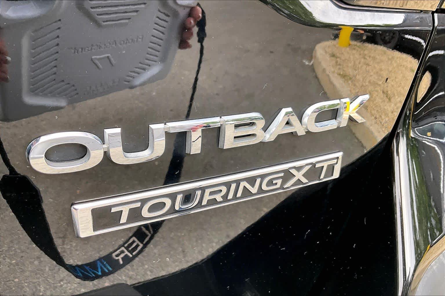 Used 2020 Subaru Outback Touring XT AWD/4WD image 10