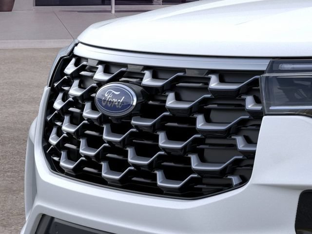 New 2026 Ford Explorer Platinum w/ LUX Leather Package AWD/4WD image 18