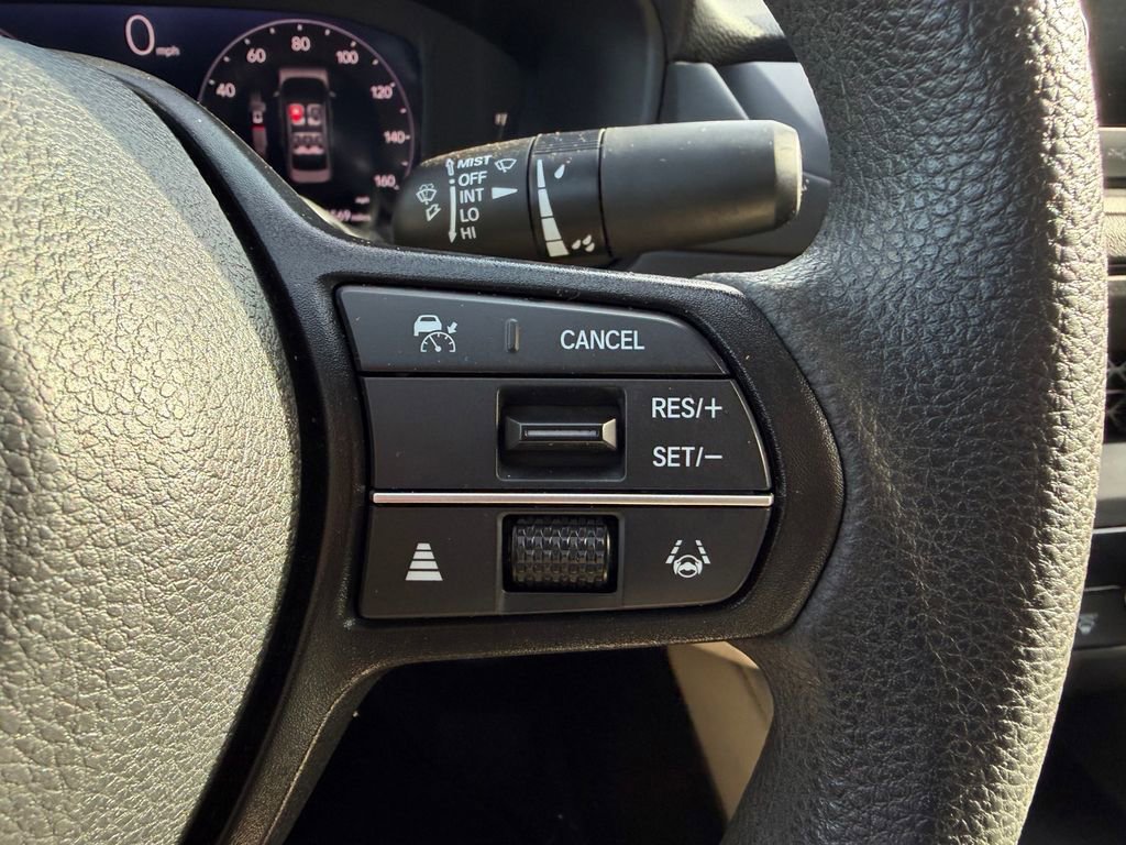 Used 2023 Honda Accord LX image 23