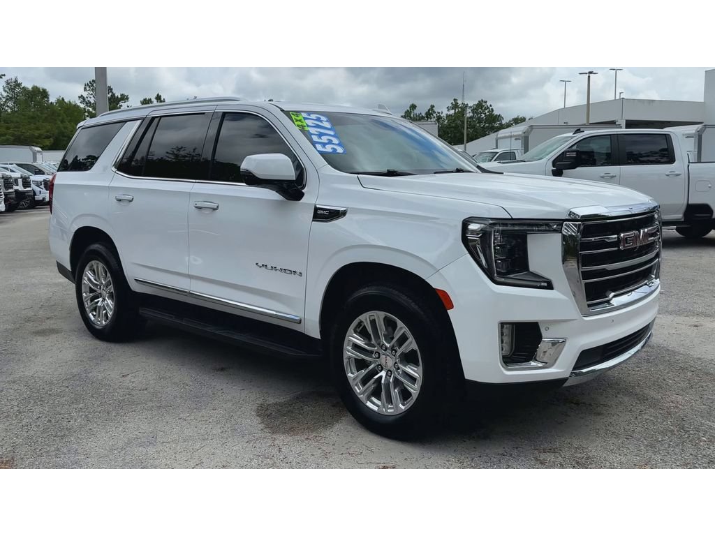 Certified 2023 GMC Yukon SLT w/ SLT Premium Package AWD/4WD image 2