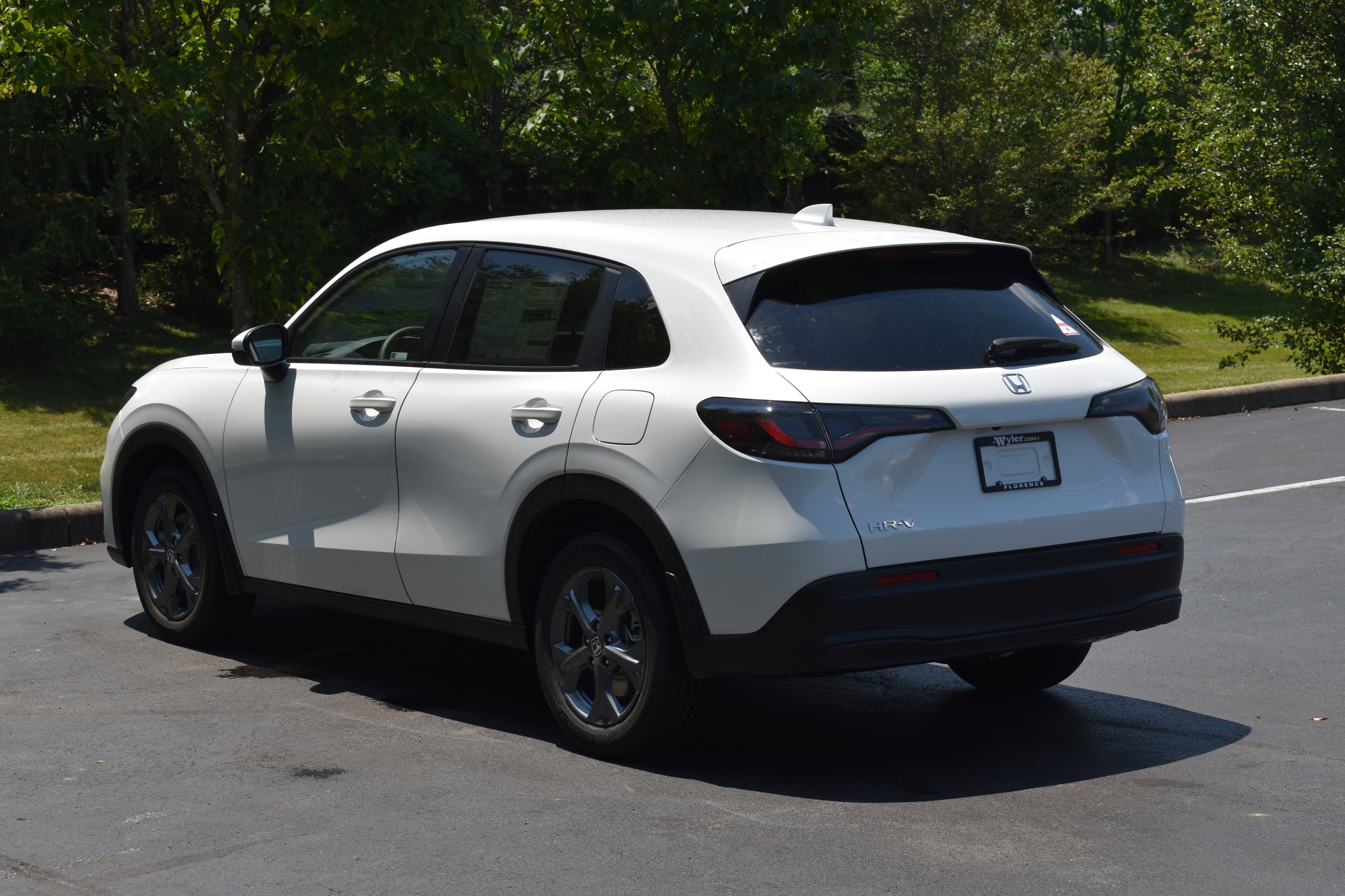 New 2026 Honda HR-V LX image 5