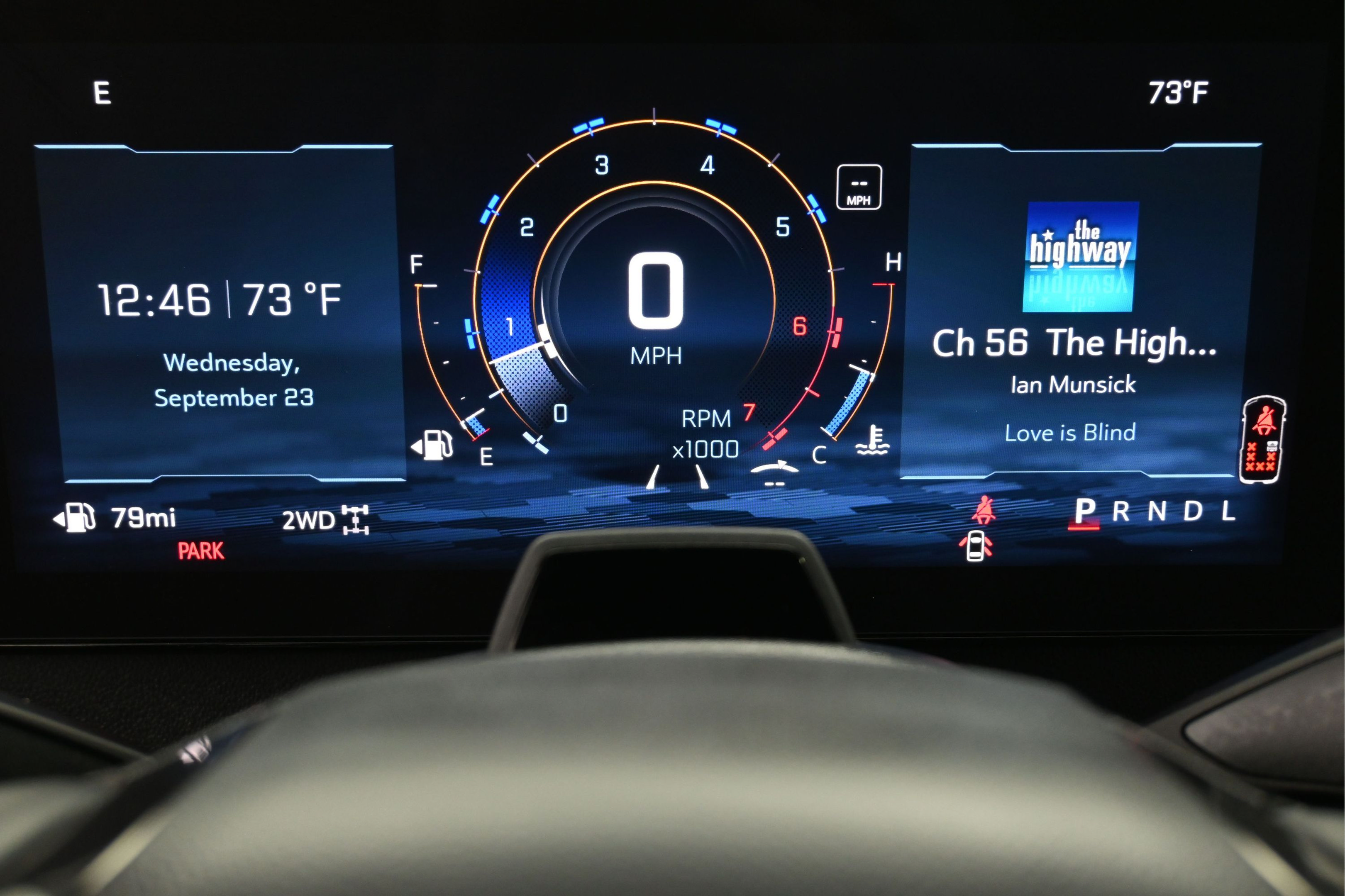 Used 2025 Chevrolet Traverse RS w/ LPO, Cargo Package AWD/4WD image 16