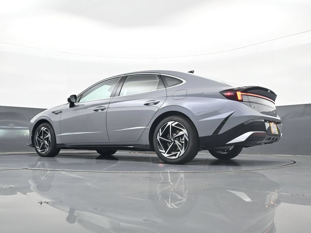 New 2026 Hyundai Sonata SEL FWD image 27