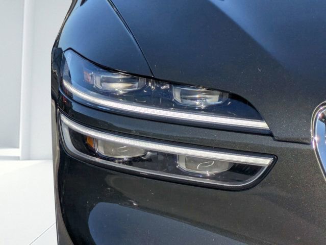 Used 2025 Genesis GV70 2.5T AWD/4WD image 9