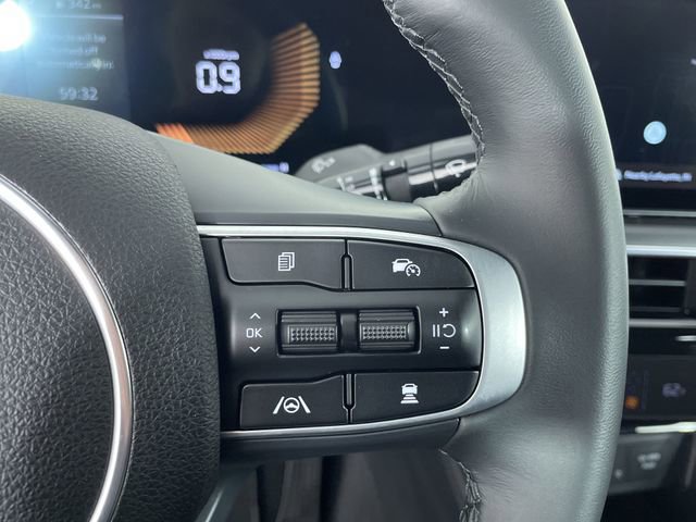 Used 2025 Kia K5 GT-Line FWD image 31