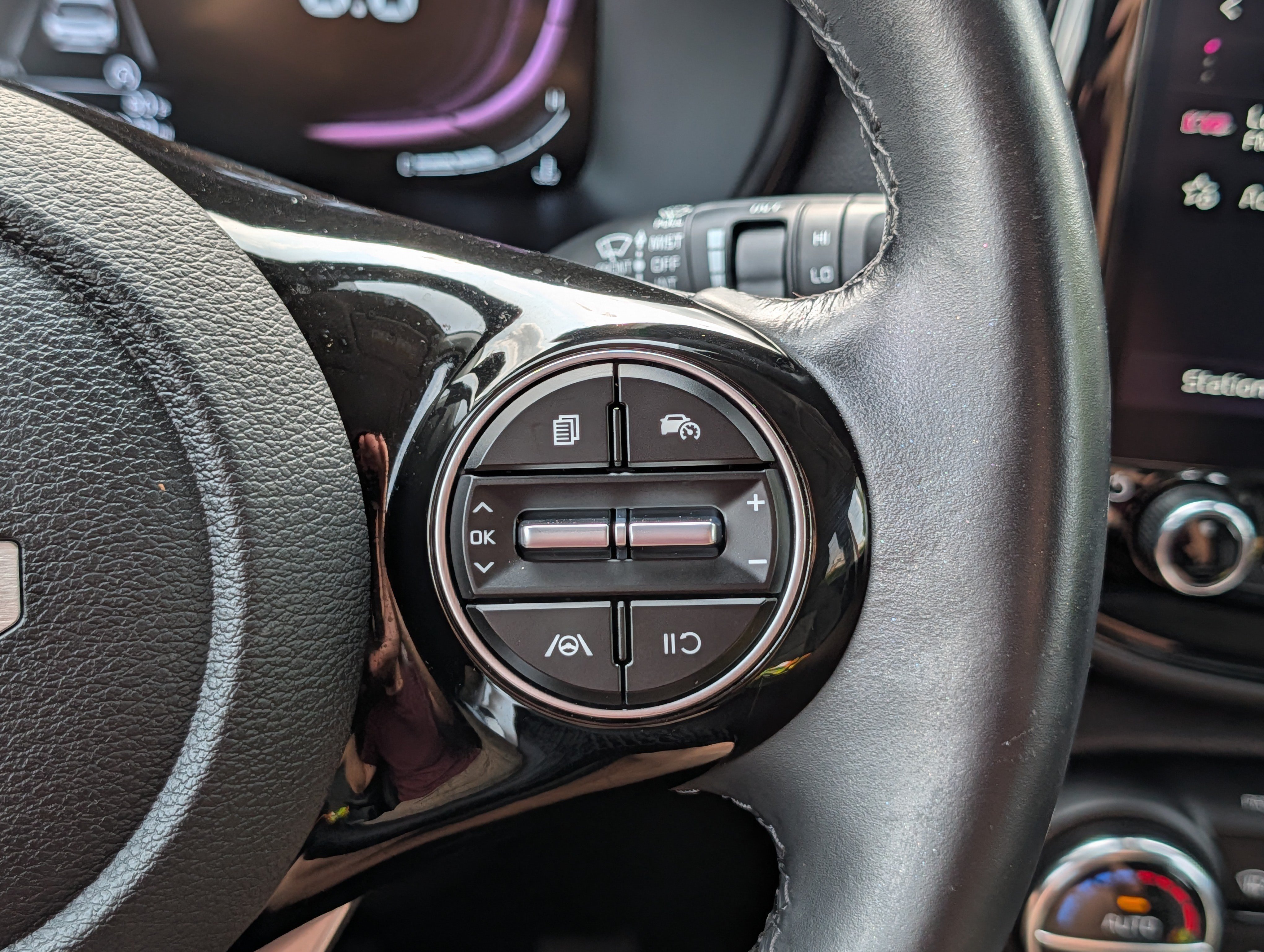 Certified 2024 Kia Soul EX FWD image 30