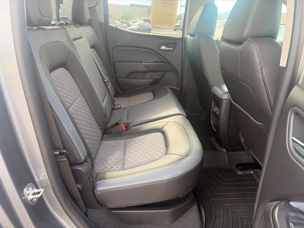 Used 2021 Chevrolet Colorado Z71 w/ Safety Package AWD/4WD image 16