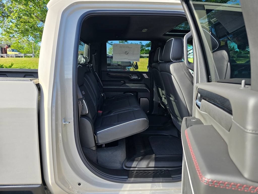 New 2026 GMC Sierra 2500 AT4X AWD/4WD image 32