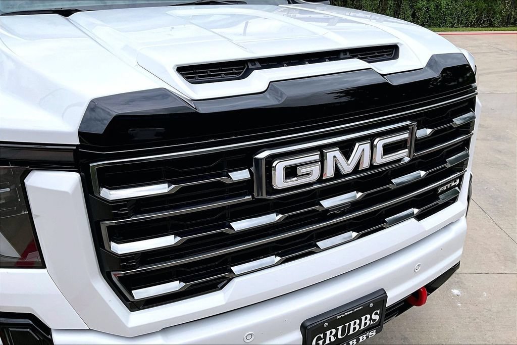 Used 2025 GMC Sierra 2500 AT4 AWD/4WD image 38