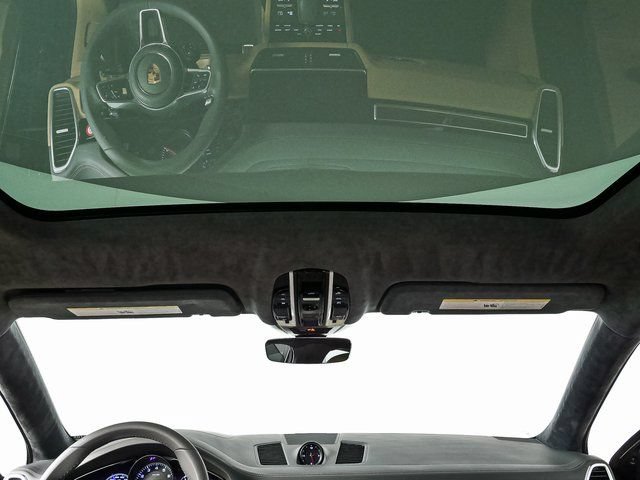 Certified 2023 Porsche Cayenne S AWD/4WD image 21