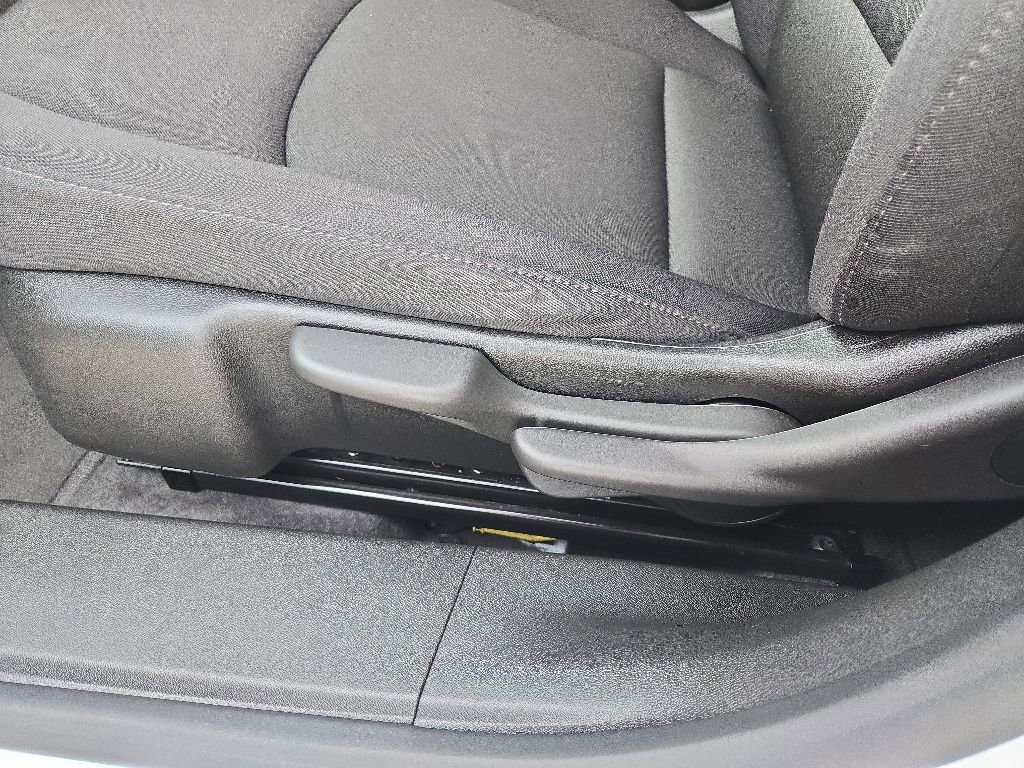 Used 2024 Chevrolet Malibu LS FWD image 36