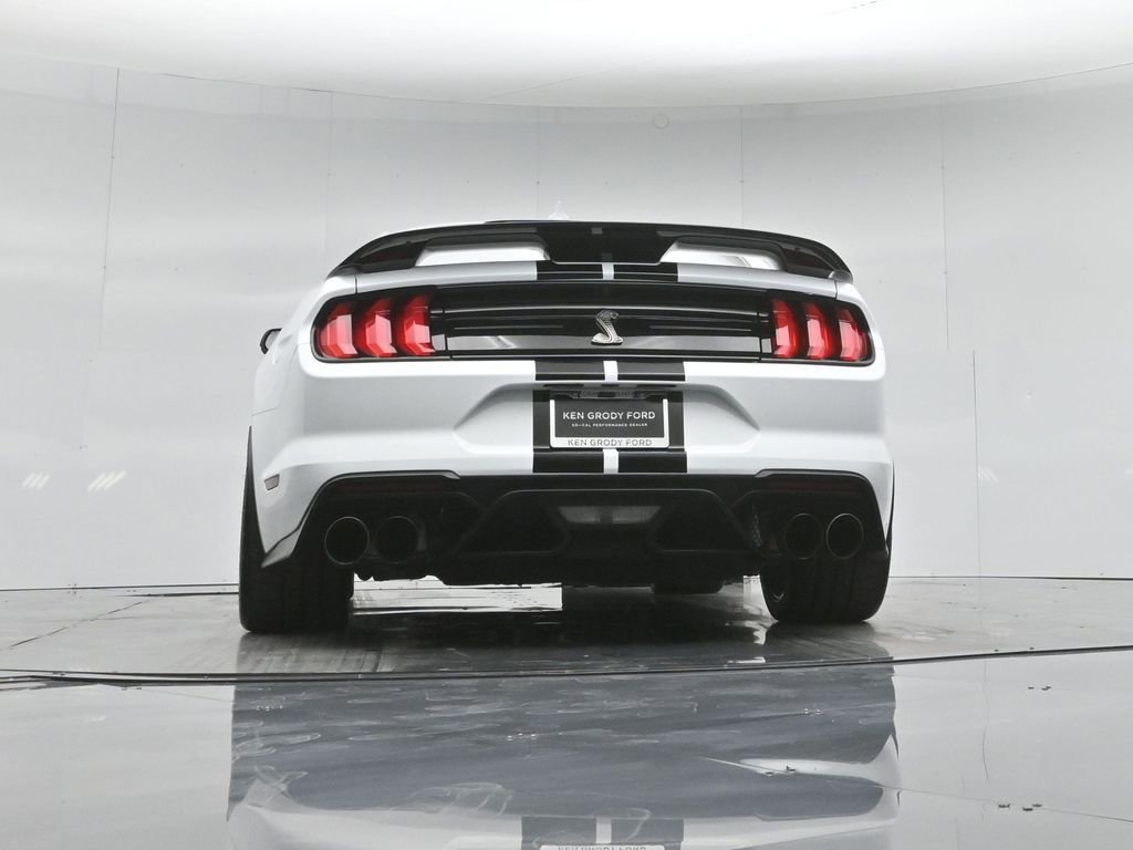 Used 2022 Ford Mustang Shelby GT500 w/ Technology Package RWD image 49