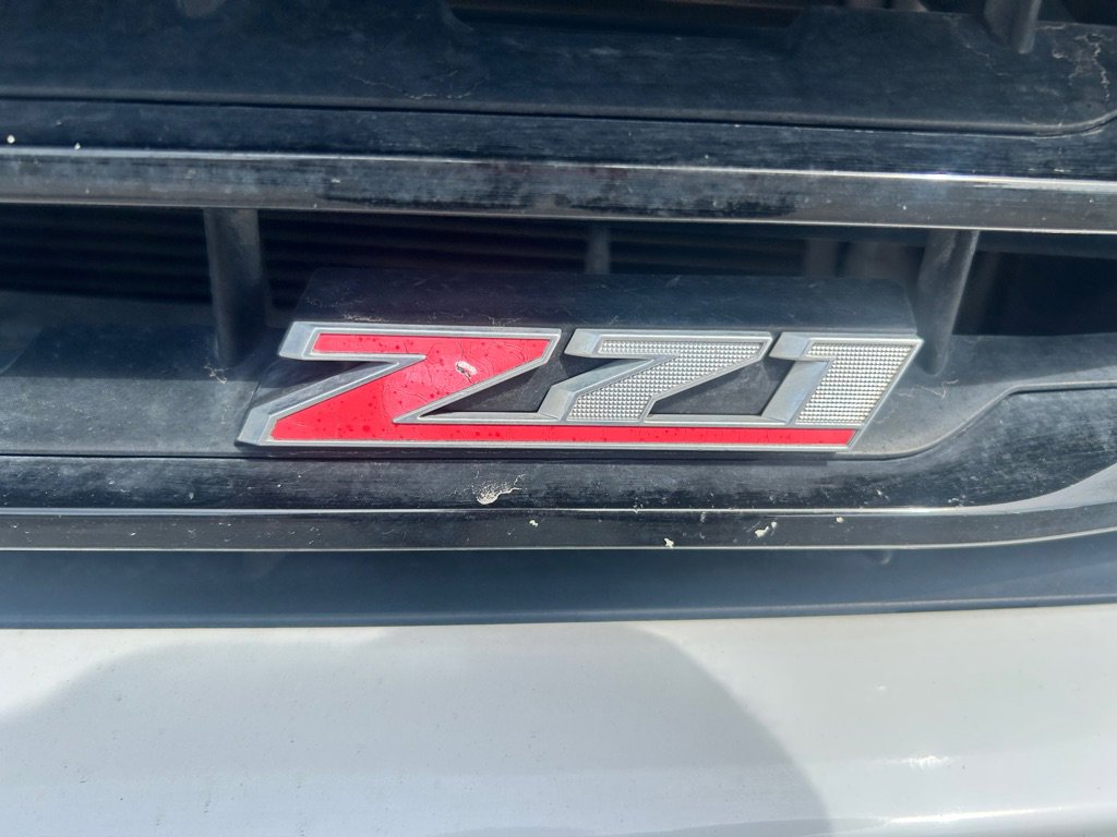 Used 2018 Chevrolet Silverado 1500 LT w/ Texas Edition image 21