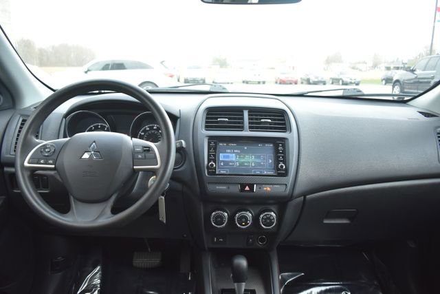 Used 2019 Mitsubishi Outlander Sport ES image 28