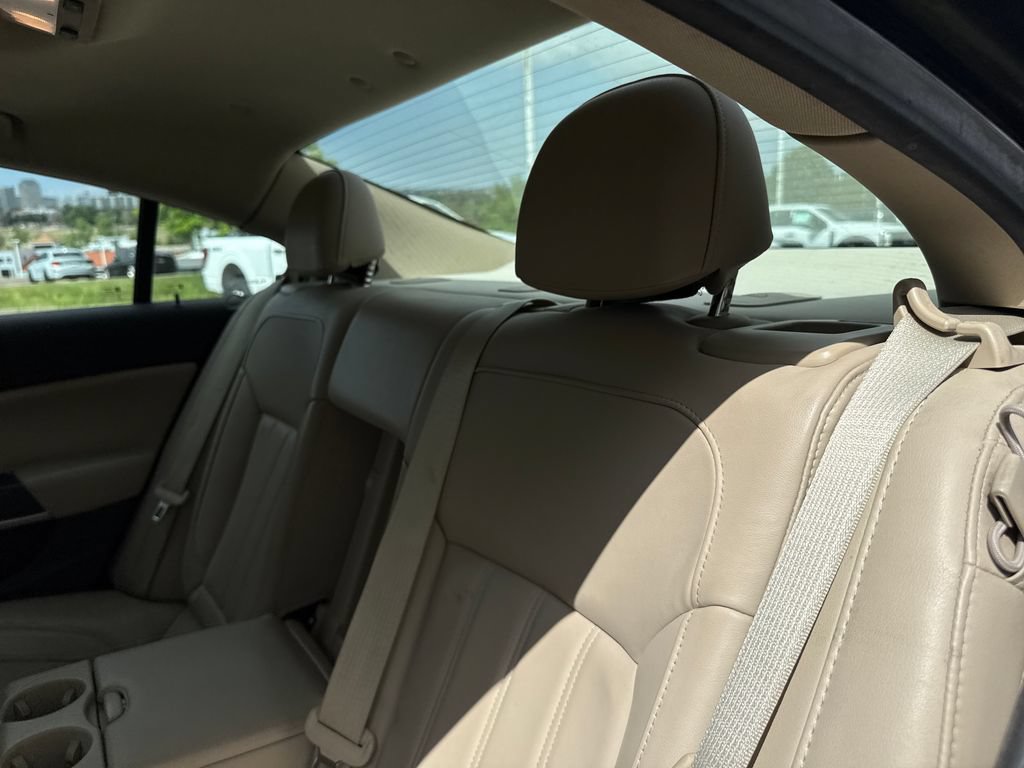 Used 2013 Buick Regal Premium FWD image 21