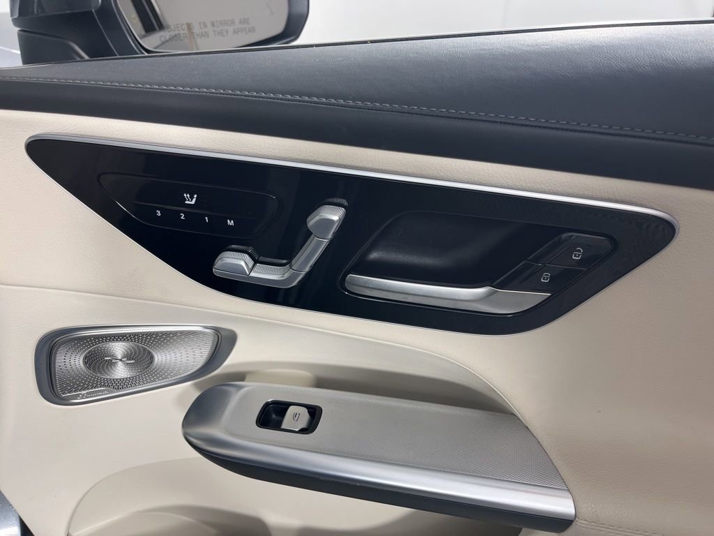 Used 2023 Mercedes-Benz GLC 300 4MATIC image 21
