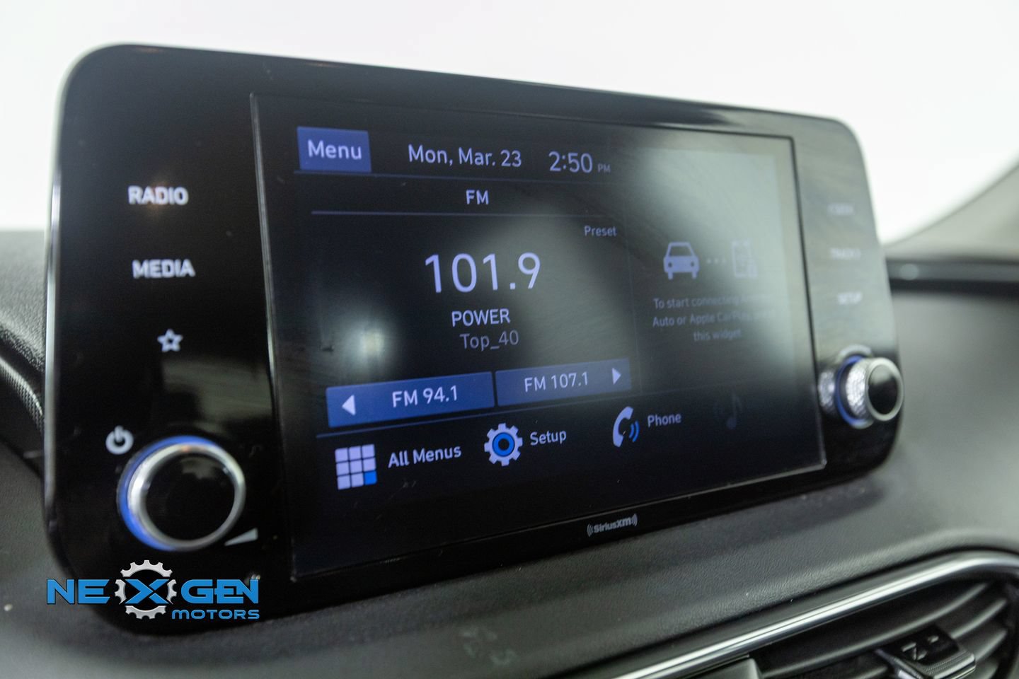 Used 2022 Hyundai Santa Fe SEL w/ Convenience Package FWD image 18