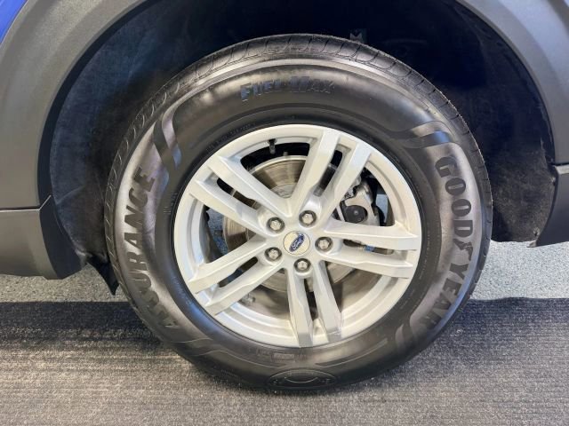 Used 2022 Ford Explorer XLT w/ Equipment Group 202A image 15