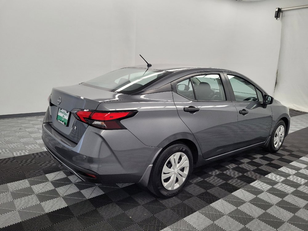 Used 2025 Nissan Versa S w/ Trunk Package FWD image 9