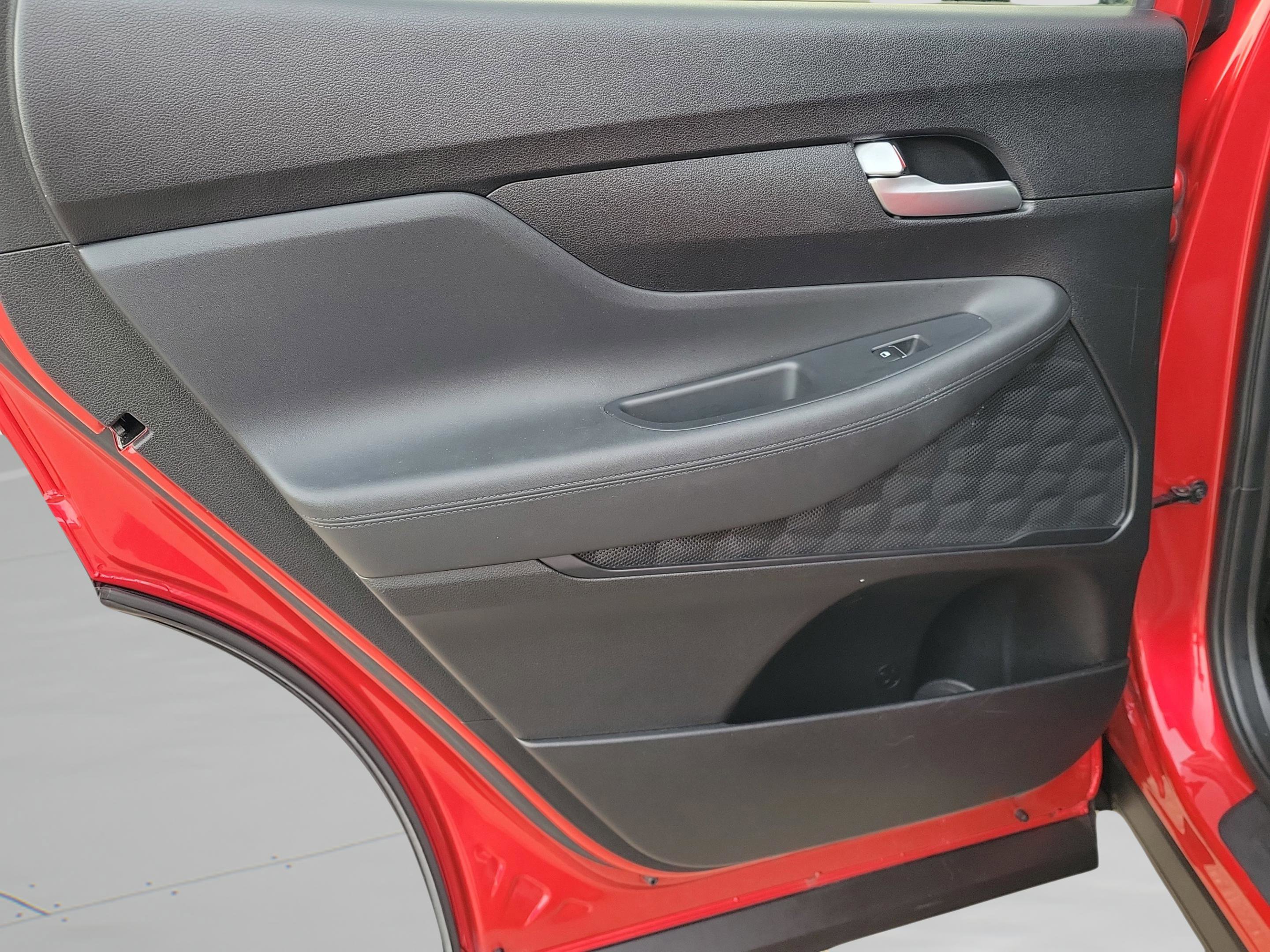 Certified 2023 Hyundai Santa Fe SEL image 10