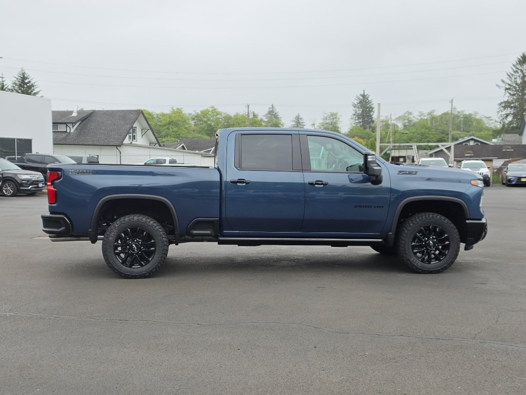 New 2026 Chevrolet Silverado 3500 LTZ w/ LTZ Plus Package AWD/4WD image 7