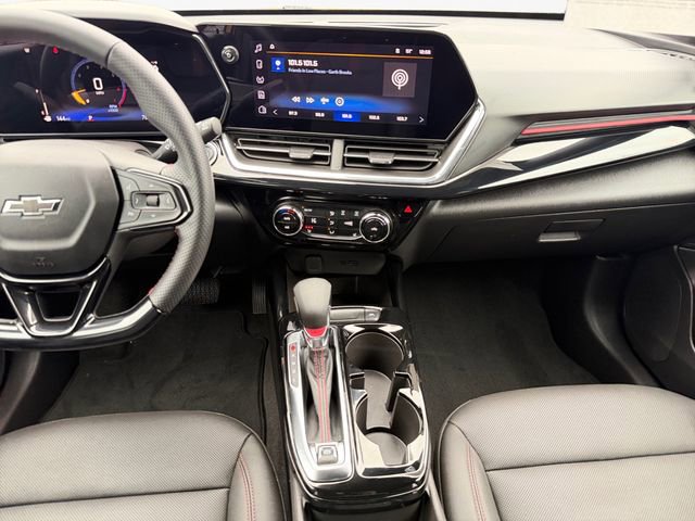 Used 2025 Chevrolet Trax RS w/ Driver Confidence Package image 11