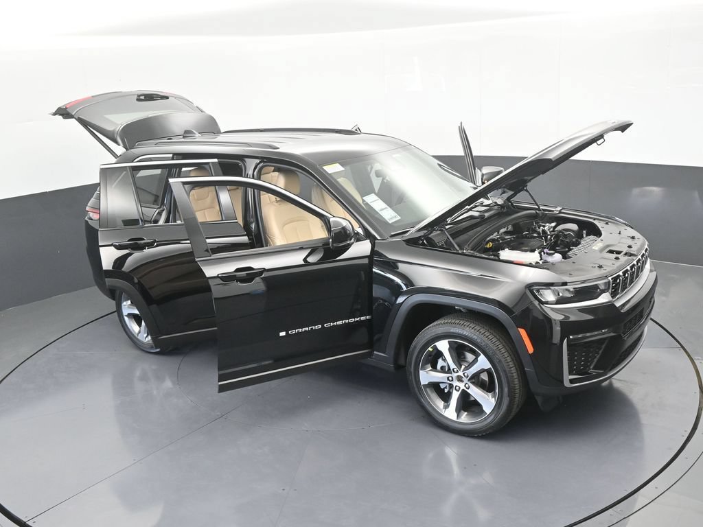 Used 2026 Jeep Grand Cherokee Limited RWD image 53