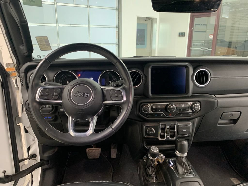 Certified 2022 Jeep Wrangler Unlimited Sahara w/ Cold Weather Group AWD/4WD image 8