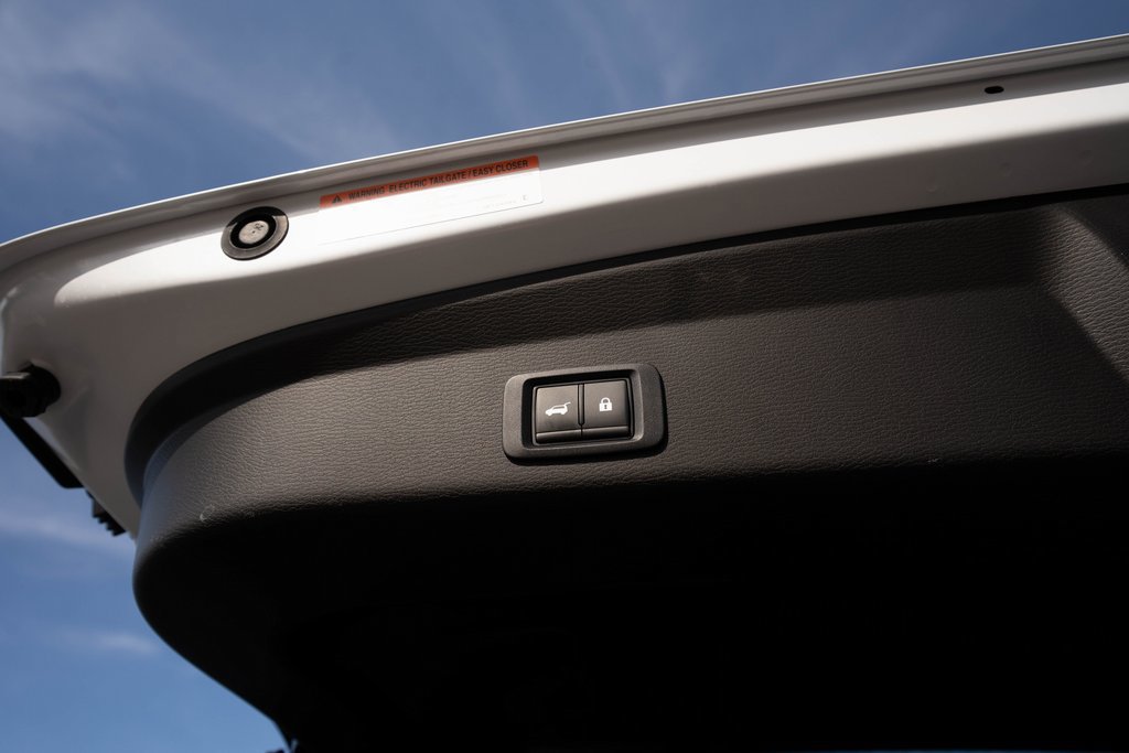 New 2026 Mitsubishi Outlander LE AWD/4WD image 10