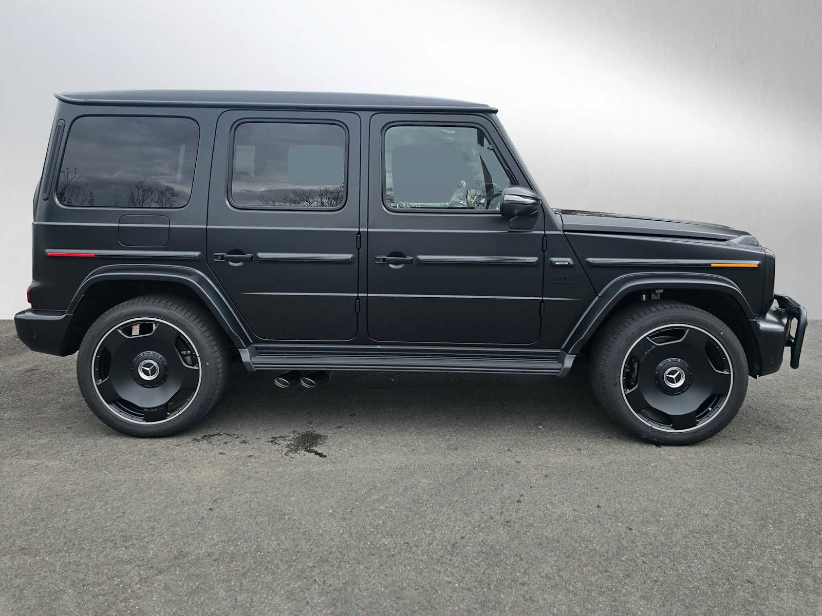 New 2026 Mercedes-Benz G 63 AMG 4MATIC image 2
