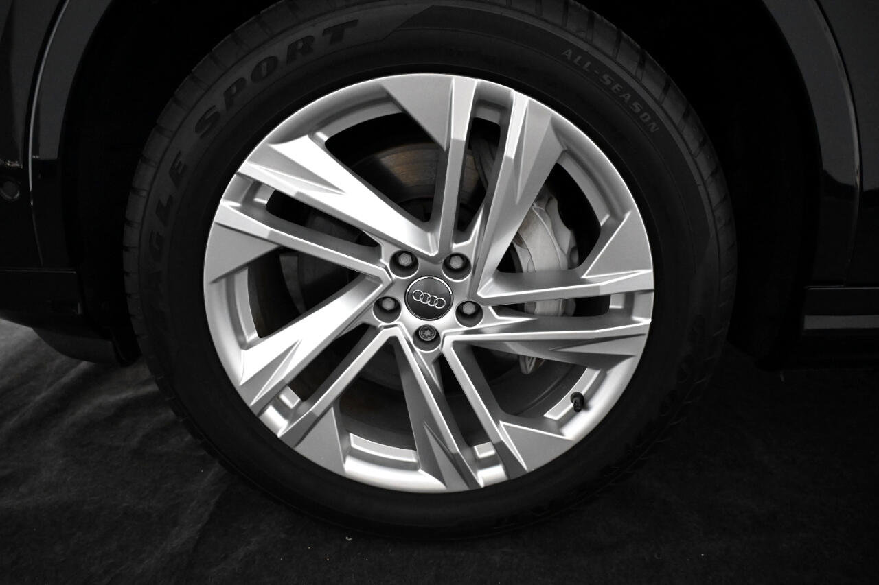 Used 2020 Audi Q7 3.0T Premium Plus image 46