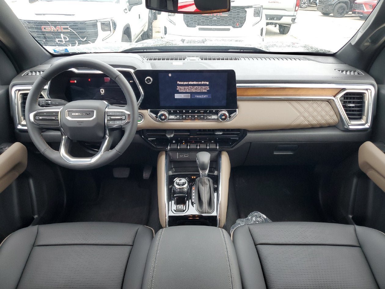 New 2026 GMC Canyon Denali AWD/4WD image 12
