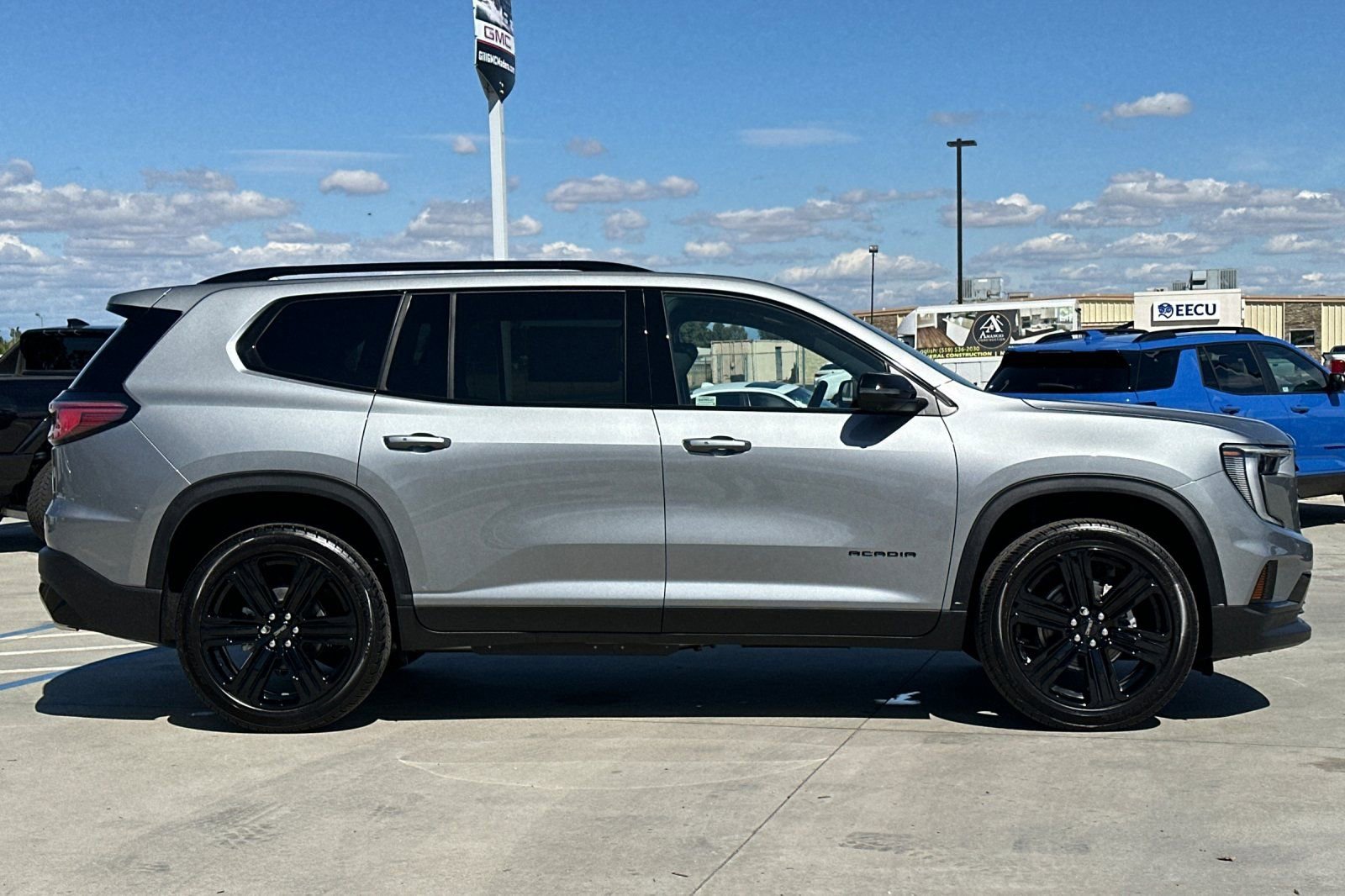 New 2026 GMC Acadia Elevation w/ Black Edition image 8